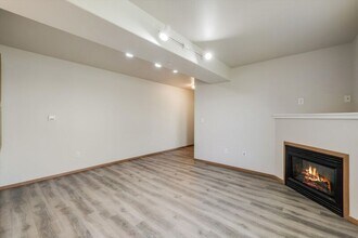 6005 Chapel Hill Blvd in Pasco, WA - Building Photo - Building Photo