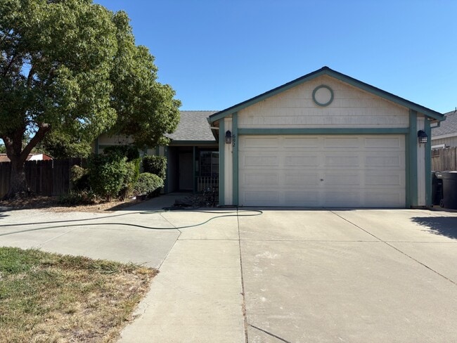 property at 692 Oakwood Way