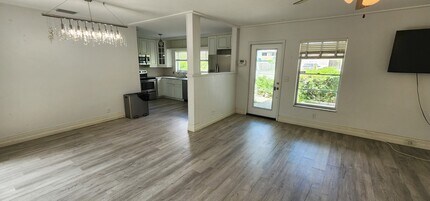 200 NW 9th St in Boca Raton, FL - Building Photo - Building Photo