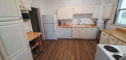 824 Floyd St in Lynchburg, VA - Building Photo - Building Photo