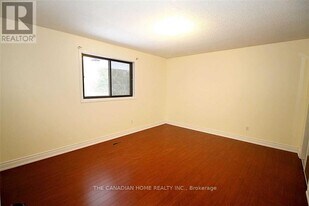 76 Westona St in Toronto, ON - Building Photo