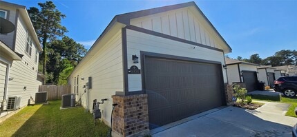 16834 Pandora Wy in Porter, TX - Building Photo - Building Photo