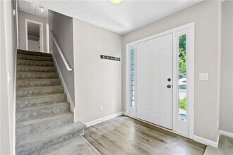 5590 Princeton Oaks Dr in Sugar Hill, GA - Building Photo - Building Photo
