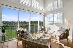 1540 Clermont Dr in Naples, FL - Building Photo