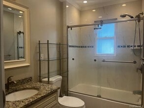 105 Fordham St in Williston Park, NY - Building Photo - Building Photo