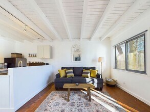 730 Columbia St in Santa Fe, NM - Building Photo - Building Photo