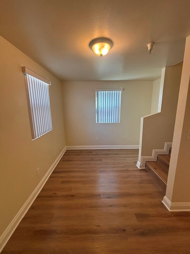 846 W 78th St in Los Angeles, CA - Foto de edificio - Building Photo