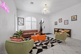 750 Vortex Ave in Henderson, NV - Building Photo - Building Photo