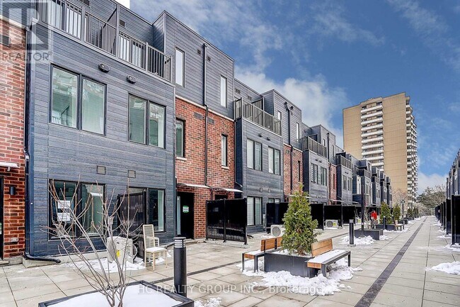30 Calamint Ln. in Toronto, ON - Building Photo - Building Photo