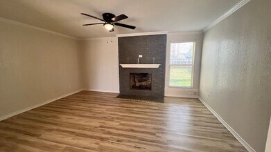 2109 S 11th St in Temple, TX - Building Photo - Building Photo