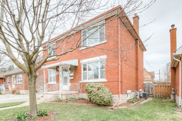 property at 98 Ellis Av