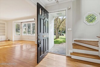 3324 Pelham Rd in Toledo, OH - Foto de edificio - Building Photo