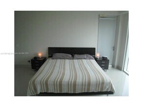 60 SW 13th St, Unit 1900 in Miami, FL - Building Photo - Building Photo