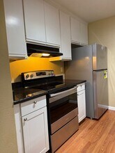 1271 Poplar Ave in Sunnyvale, CA - Building Photo - Building Photo