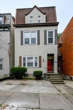 property at 2667 Bellevue Ave