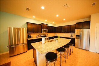 8809 Rhodes St in Kissimmee, FL - Building Photo - Building Photo