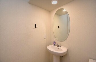 9431 Summer River Dr in Richmond, TX - Building Photo - Building Photo