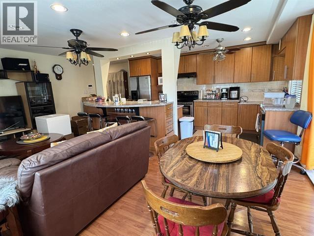 815 4th Ave in New Westminster, BC - Building Photo - Building Photo