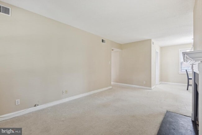 2803 Arlington Blvd in Arlington, VA - Building Photo - Building Photo