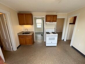 10 Warren St, Unit 3 in Cambridge, MA - Foto de edificio - Building Photo
