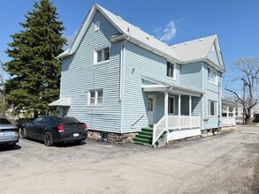 1816 Military Rd in Buffalo, NY - Building Photo - Building Photo