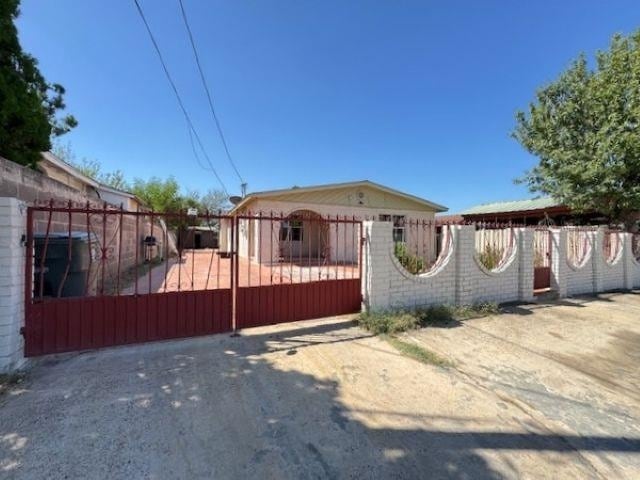 property at 2909 Bismark St