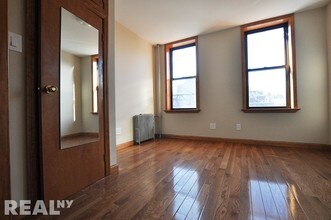 188 1st Avenue-Unit -APT1 in New York, NY - Building Photo - Building Photo