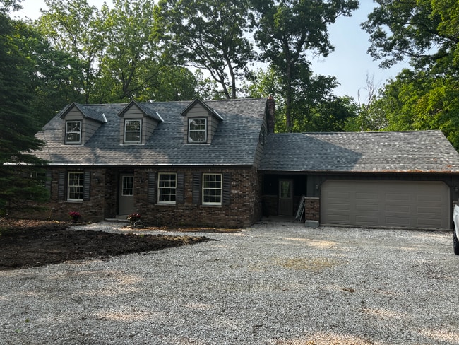 27831 Homestead Rd in Wind Lake, WI - Foto de edificio - Building Photo