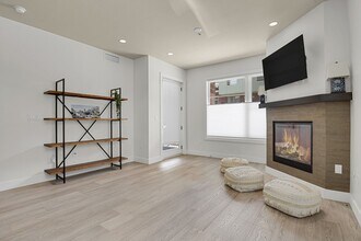 3401 Arapahoe Ave in Boulder, CO - Building Photo - Building Photo