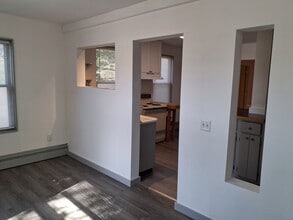 10 Grand St, Unit 10 Grand #1 in Augusta, ME - Building Photo - Building Photo