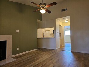 806 W 24th St in Austin, TX - Building Photo - Building Photo