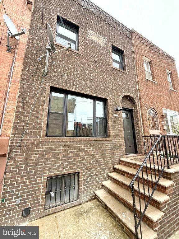 2323 S 13th St in Philadelphia, PA - Building Photo - Building Photo
