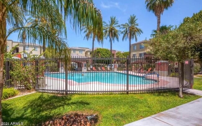property at 3302 N 7th St