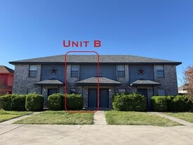 1104 Leslie Cir in Killeen, TX - Building Photo