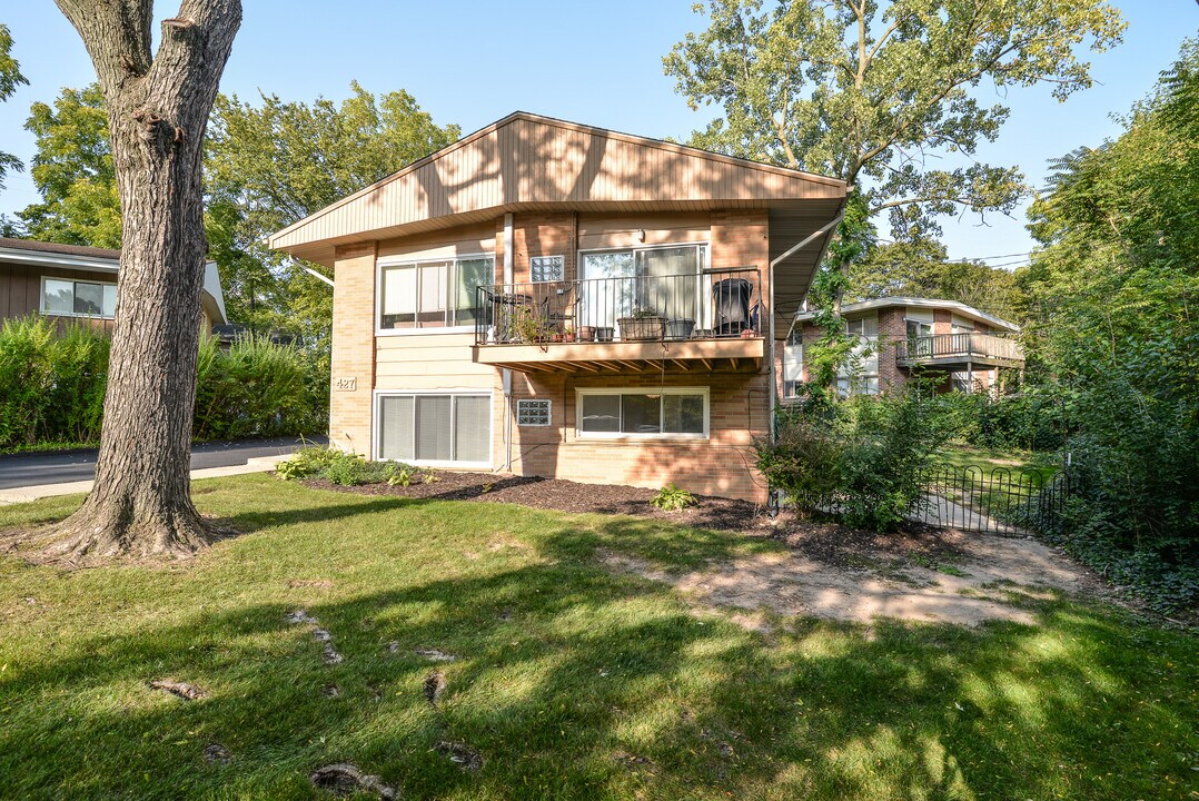 427 Ventura Ct in Ann Arbor, MI - Building Photo
