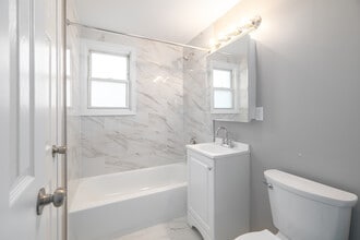 Nottingham Apartments in Hamilton, NJ in Hamilton, NJ - Building Photo - Interior Photo
