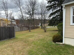 98 Wooster St in Bethel, CT - Building Photo - Building Photo