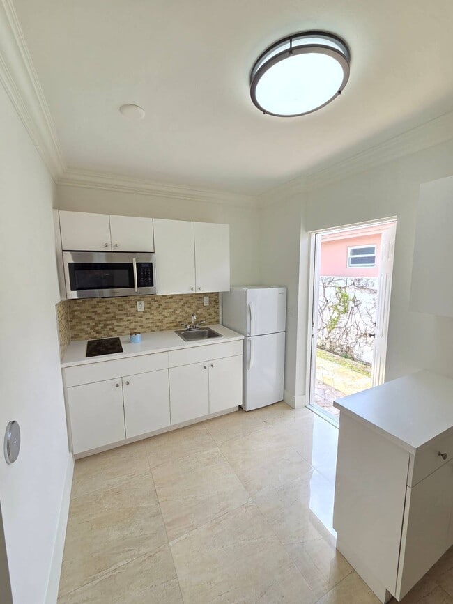 property at 1830 W 63rd St