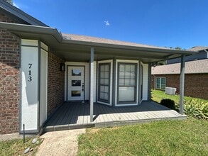 713 Buttercup Trail in Mesquite, TX - Building Photo - Building Photo
