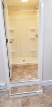 49 Washington Ave, Unit 2R in Endicott, NY - Building Photo - Building Photo