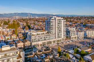 The Windsor in Vancouver, BC - Building Photo - Building Photo