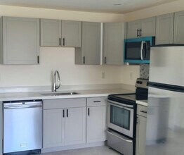 2719 Lincoln St in Hollywood, FL - Building Photo - Building Photo