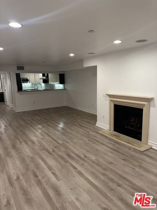 property at 1319 N Detroit St
