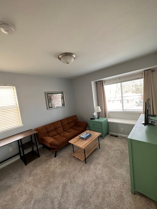 265 Madison Ave in Loveland, CO - Building Photo - Building Photo