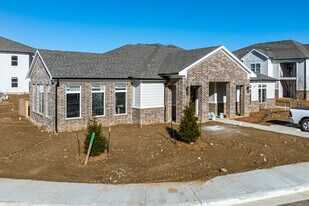 Covington Woods II in Lansing, KS - Building Photo