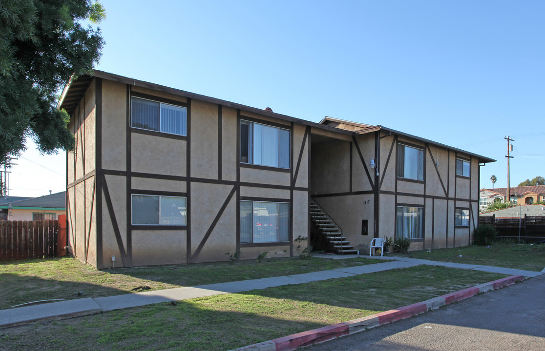 1817 Terry Ln in National City, CA - Building Photo