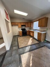 1938 E Country Ave in Visalia, CA - Building Photo - Building Photo