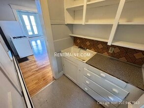 232 Center St in Old Town, ME - Building Photo - Building Photo