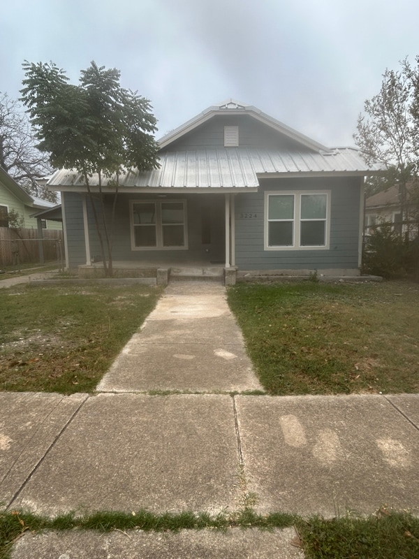 property at 3224 W Houston St