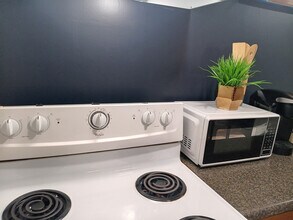 37 Bancroft St in Providence, RI - Building Photo - Building Photo